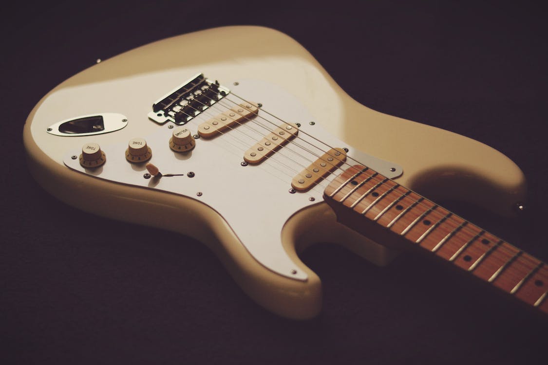 Aprende sobre la historia de Fender Stratocaster